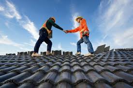 Fast & Reliable Emergency Roof Repairs in Woodlake, CA